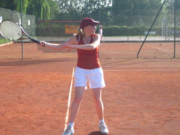 http://adieupetitpoussin.cowblog.fr/images/tennis4.jpg